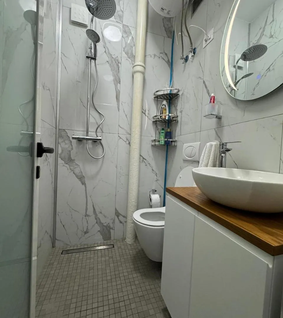 Ami Blloku Apartament Tiran Daire