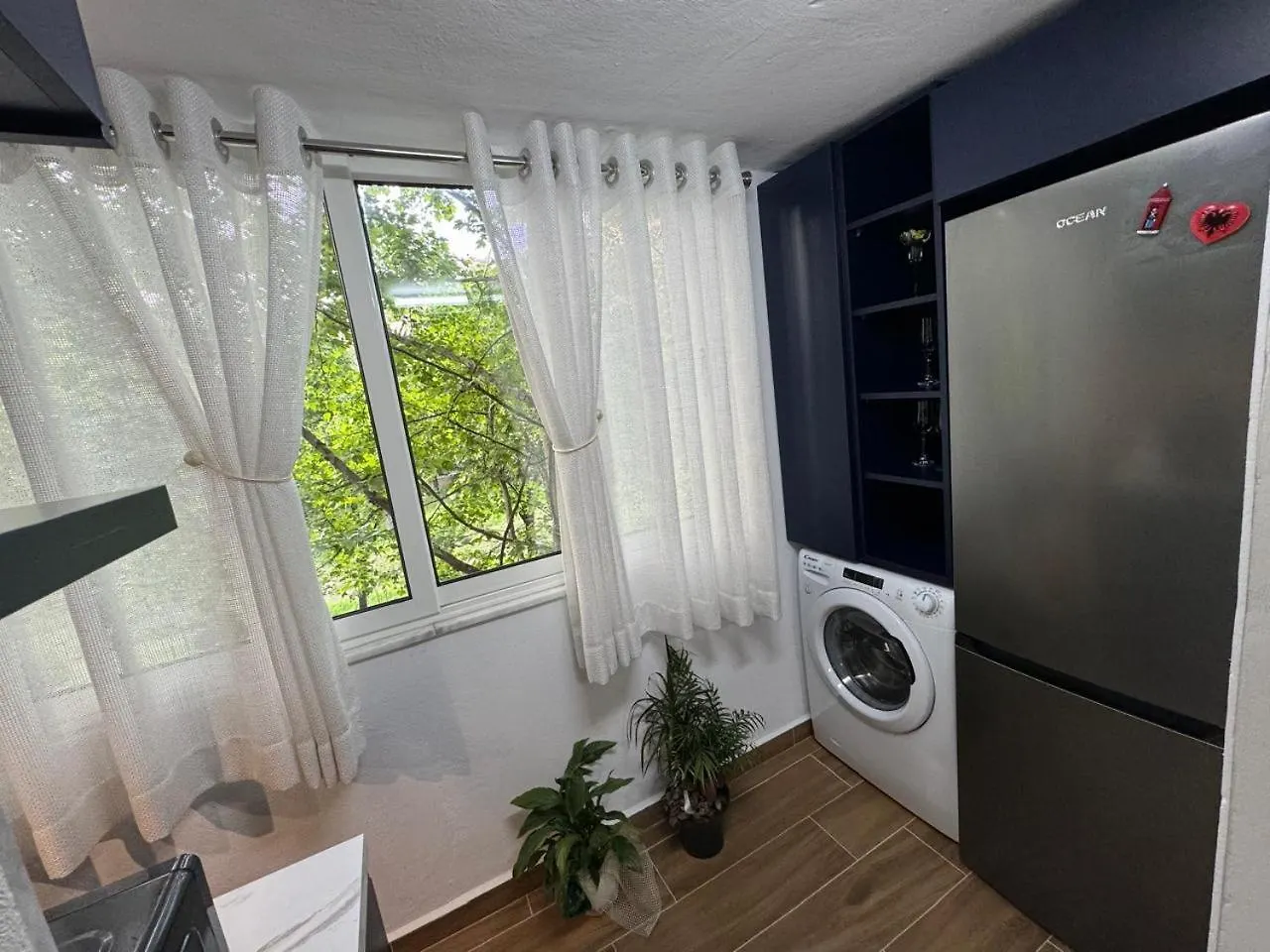 Daire Ami Blloku Apartament Tiran